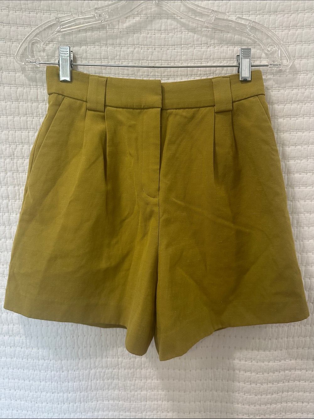 Express High-Waist Olive Green Pleated Shorts